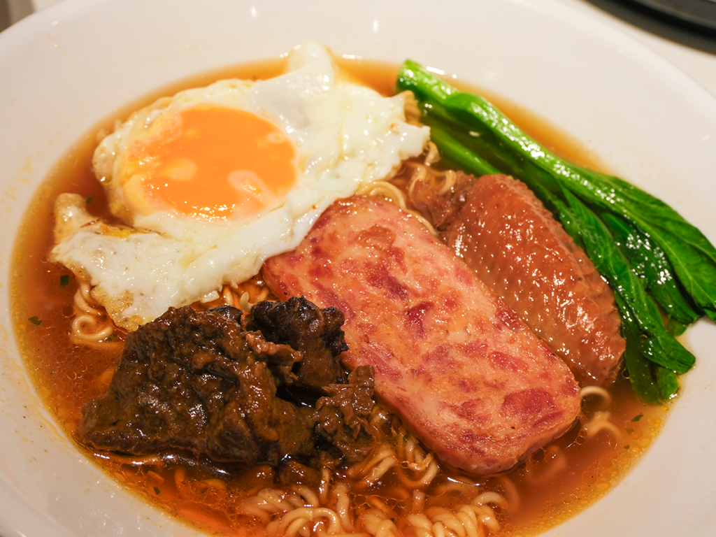 Stephen Chow’s favourite noodles make for good hangover food. Photo: Gary Lim/HungryGoWhere keming bing sat