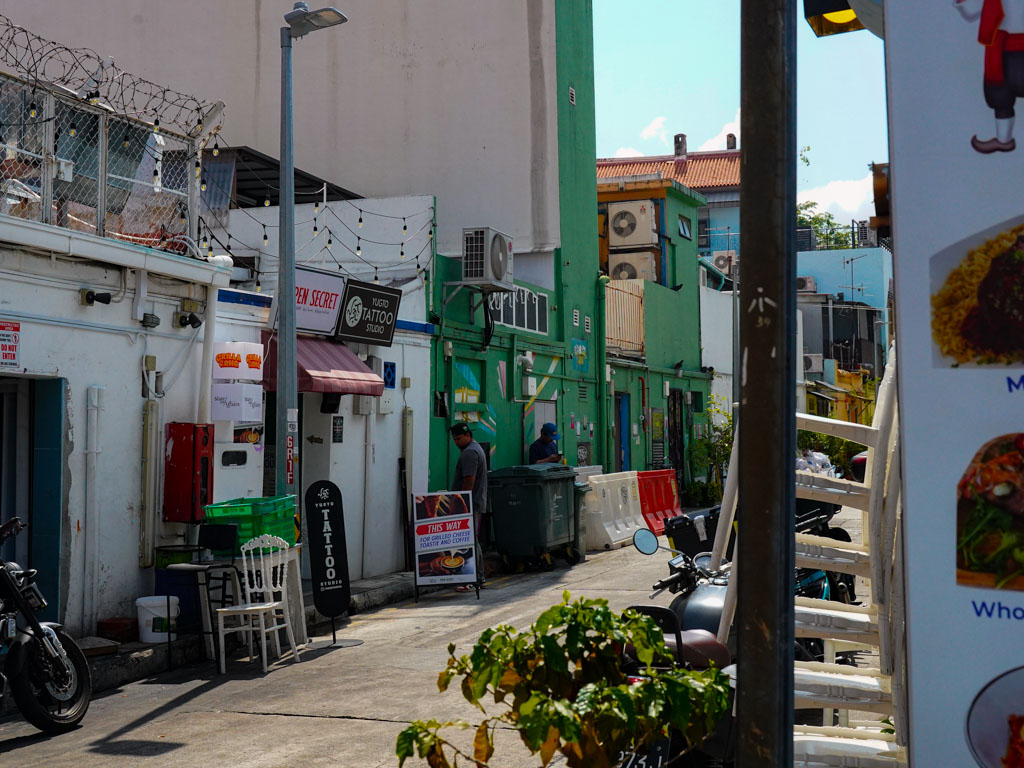 It’s hidden in plain sight in this alley. Photo: Evan Mua/HungryGoWhere open secret