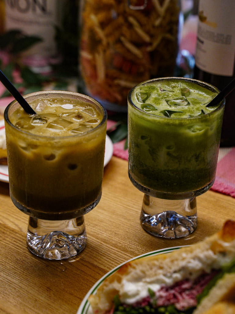There are a bunch of tasty and creative matcha permutations here — especially the apple pie hojicha latte (left) and strawberry rhubarb matcha (right). Photo: Evan Mua/HungryGoWhere beth cafe singapore