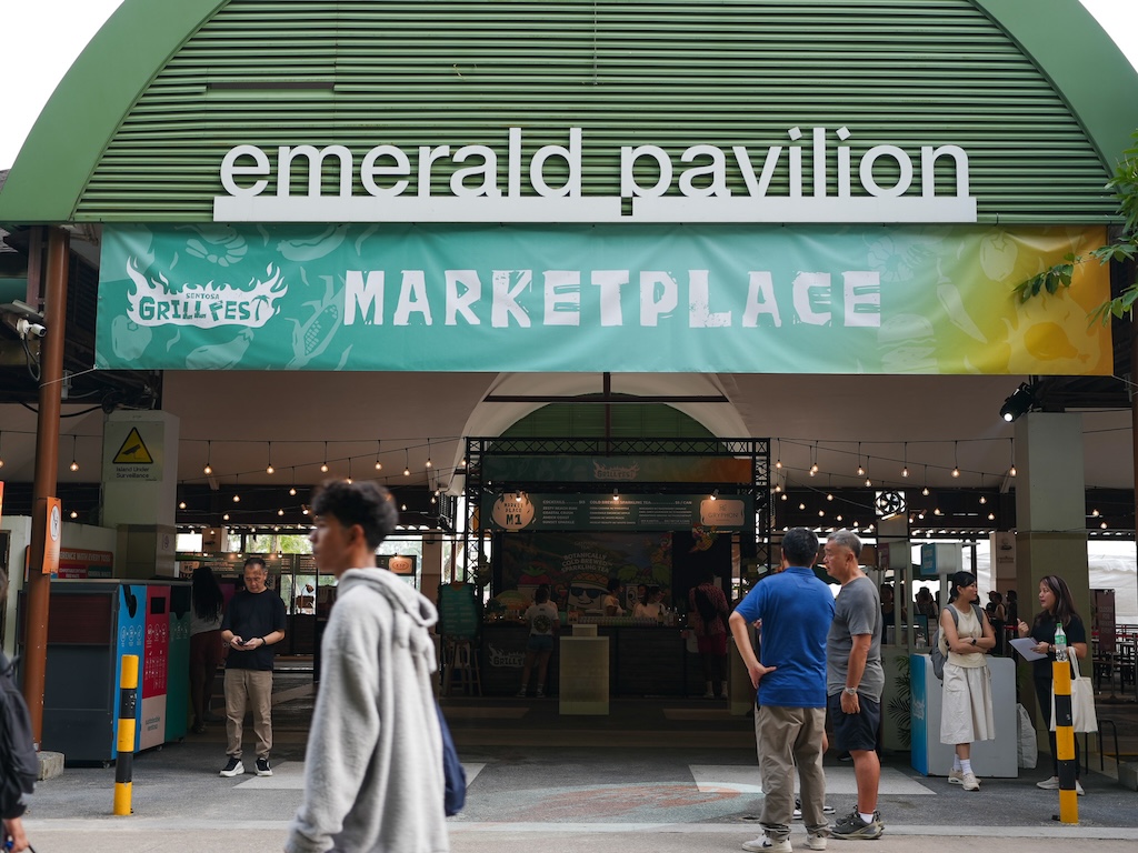 A green-roofed pavilion marks the entrance to the new Marketplace section. Photo: Angeline Ang/HungryGoWhere sentosa grillfest 2025