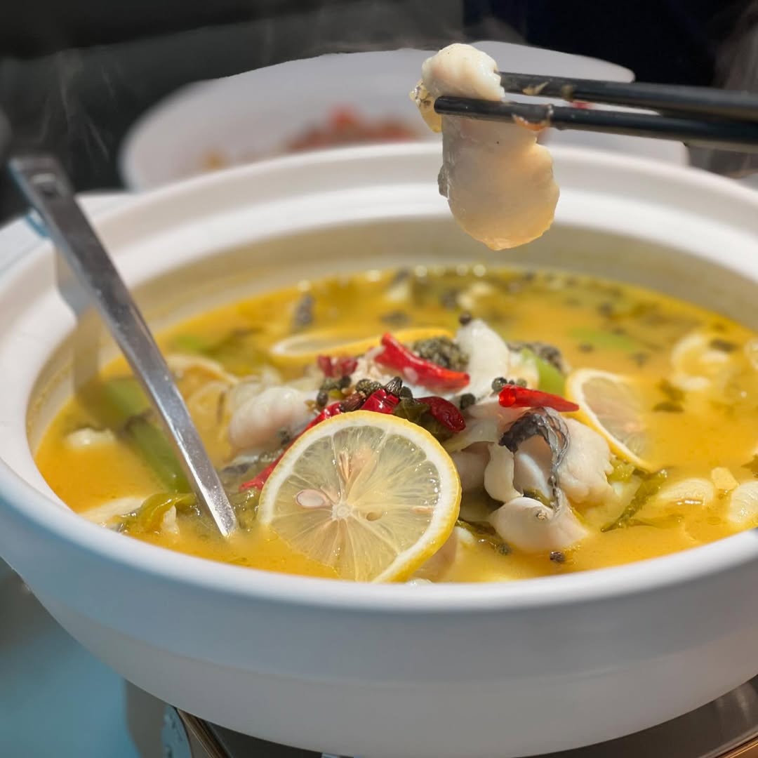 Golden broth sour and spicy fish. Photo: Xiang Xiang Hunan Cuisine/Instagram suan cai yu singapore