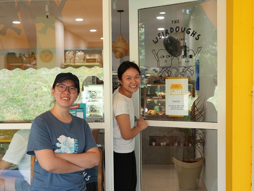 Weirdos? Nah, it’s just Hui Her (left) and Yi Wen (right), a dynamic duo bursting with energy. Photo: Shannon Yap/HungryGoWhere the weirdoughs