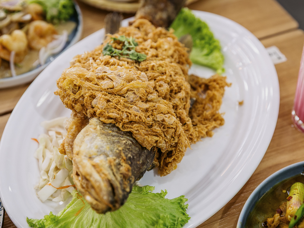 khao kaeng thai restaurant