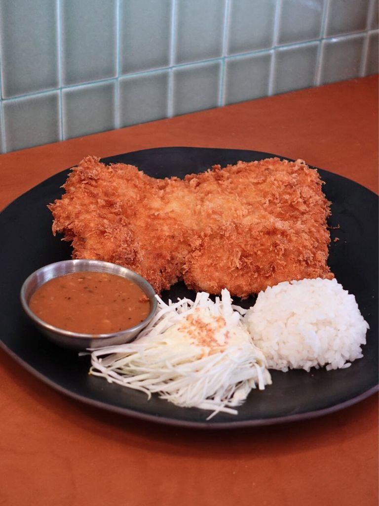 Fried pork cutlet. Photo: Sarah Chua/HungryGoWhere gwanghwamun mijin singapore