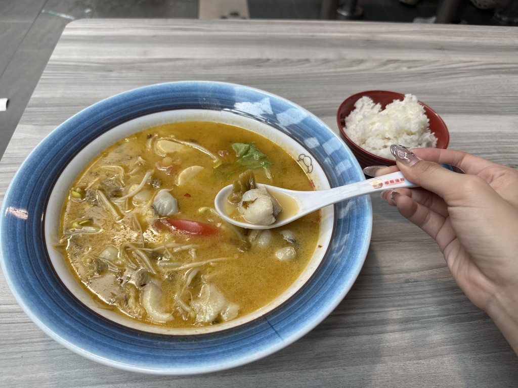 Photo: Shannon Ong/HungryGoWhere suan cai yu singapore
