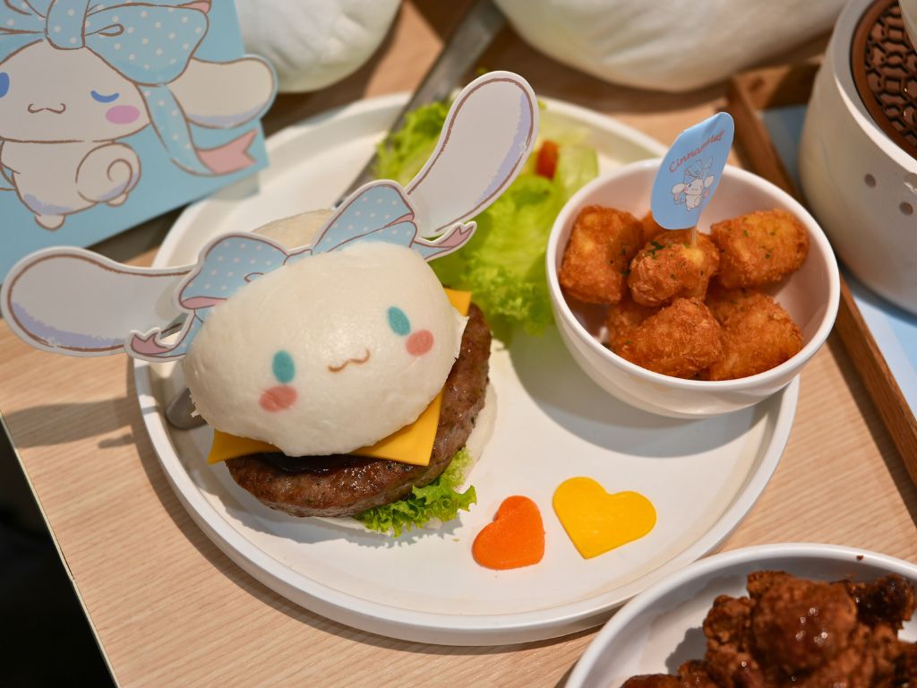 Wong Fu Fu x Cinnamoroll