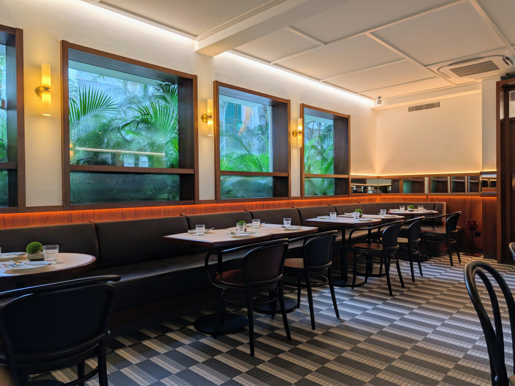 Chip Bee Bistro