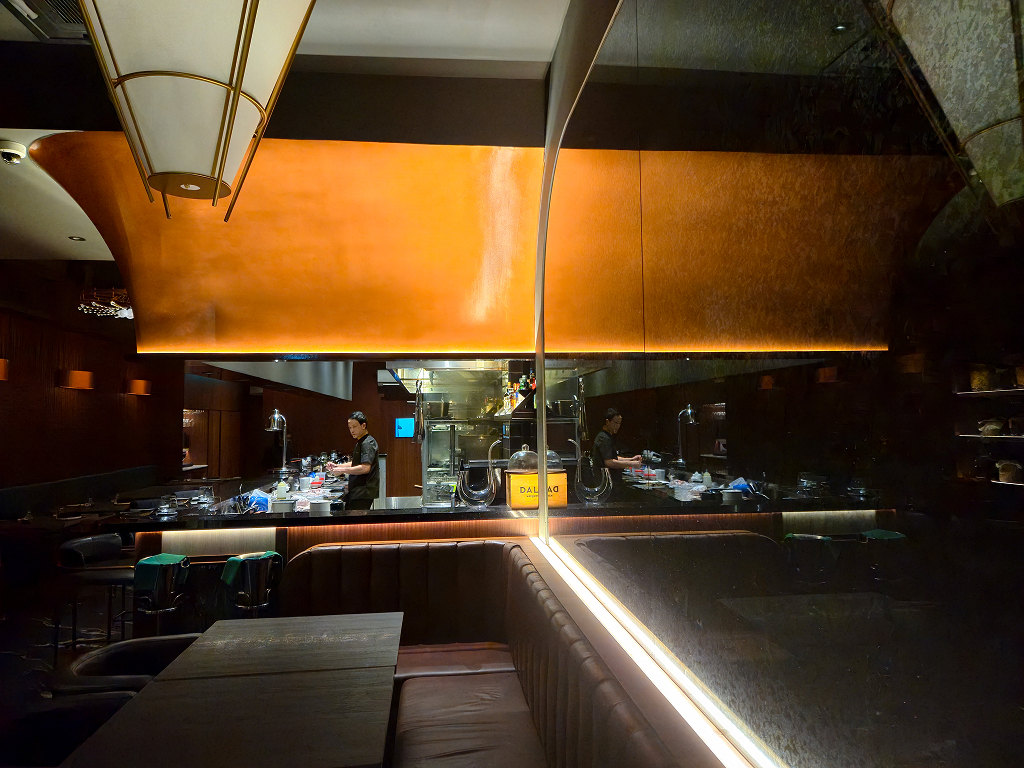 The restaurant’s mood lighting makes it ideal for intimate dates and catch-ups. Photo: Zawani Abdul Ghani/HungryGoWhere Ingleside