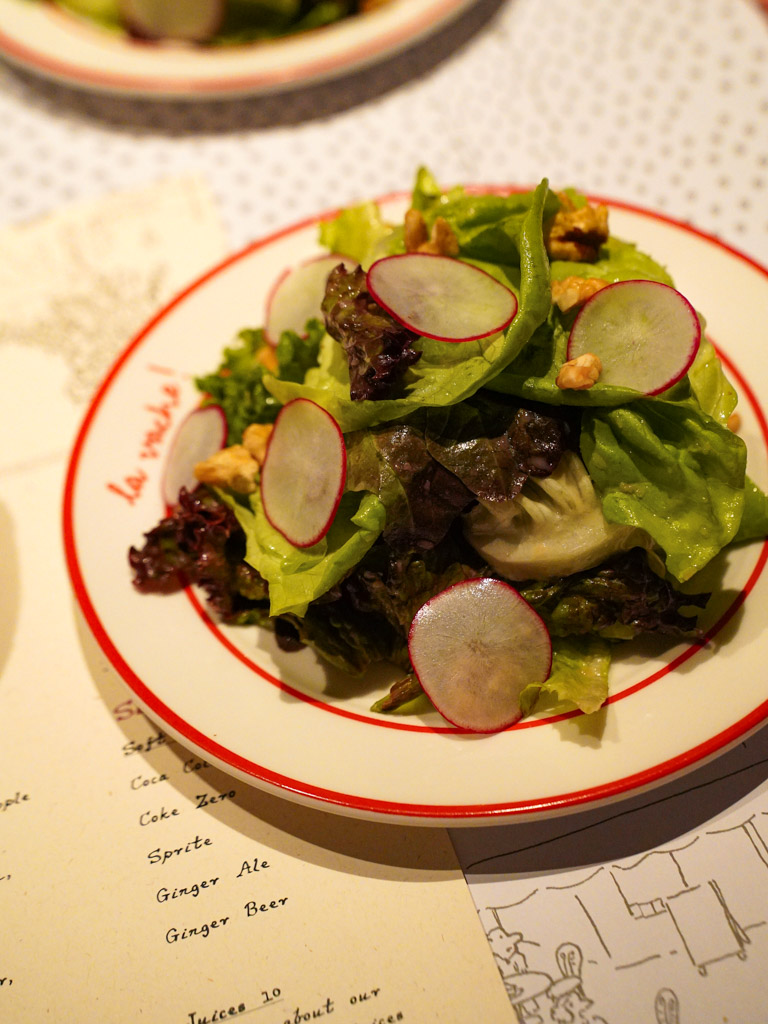 It looks like a run-of-the-mill salad, but is actually pretty good. Photo: Evan Mua/HungryGoWhere la vache singapore