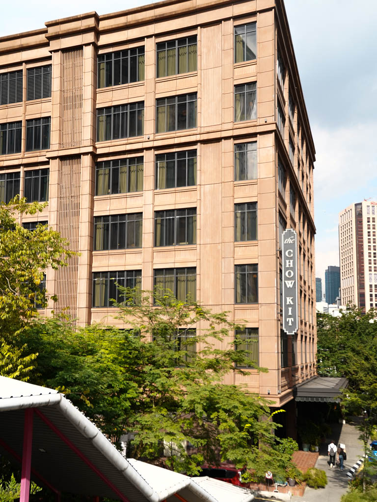 A good location and a nice building. Photo: Evan Mua/HungryGoWhere KL chow kit