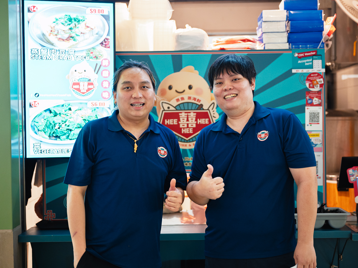 Hee Hee Hee Steam Fish’s Sky Sim (left) and Jack Lim (right) serve up delicious, affordable whole fishes. Photo: Abdul Rahim Anwar/HungryGoWhere Hee Hee Hee Steamed Fish