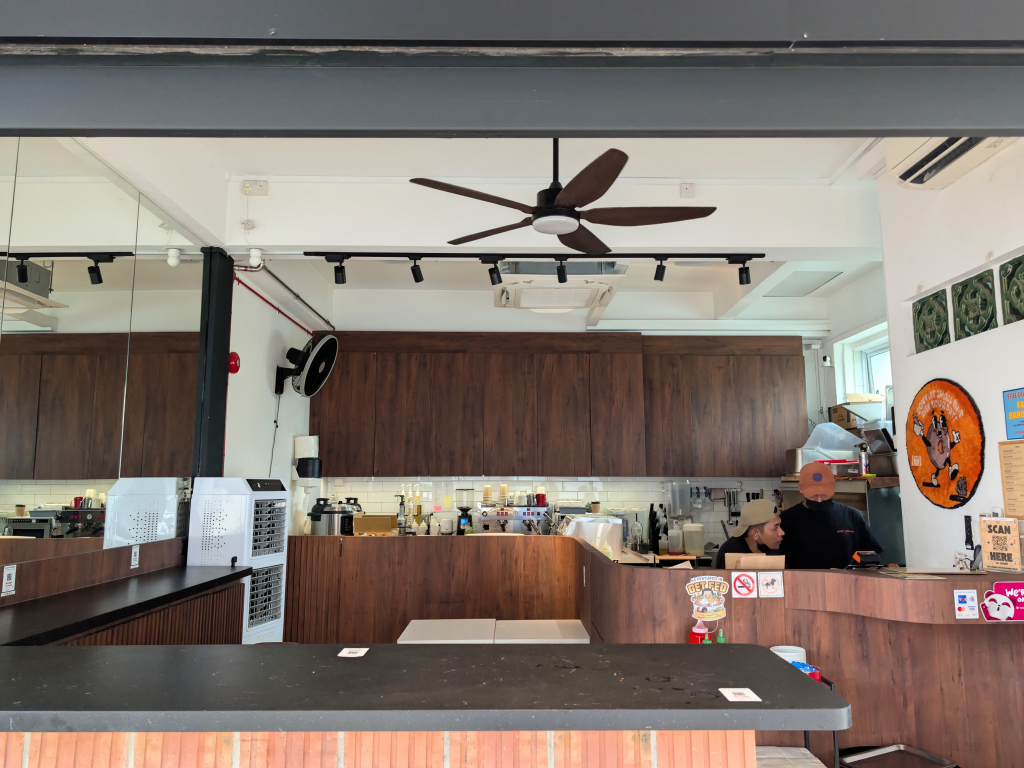 The former Wooly’s Bagels unit has remained pretty much the same. Photo: Zawani Abdul Ghani/HungryGoWhere marlow's deli