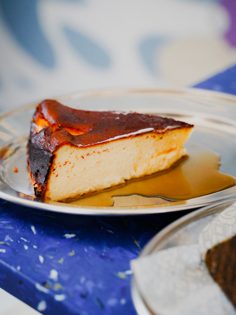 The honey is the difference maker here. Photo: Evan Mua/HungryGoWhere maxi coffee bar