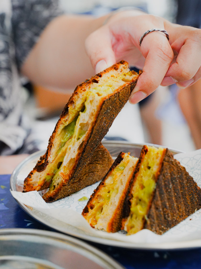 Atas kaya toast! Photo: Evan Mua/HungryGoWhere maxi coffee bar