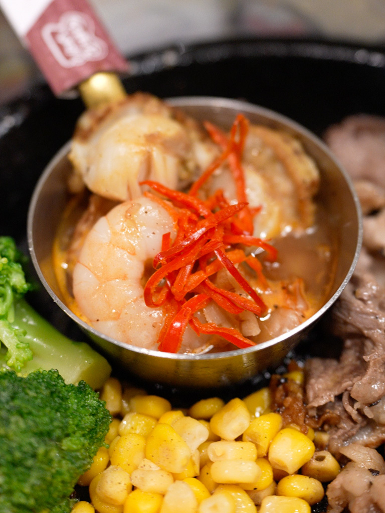 08-ab-octnewmenus-hungrygowhere