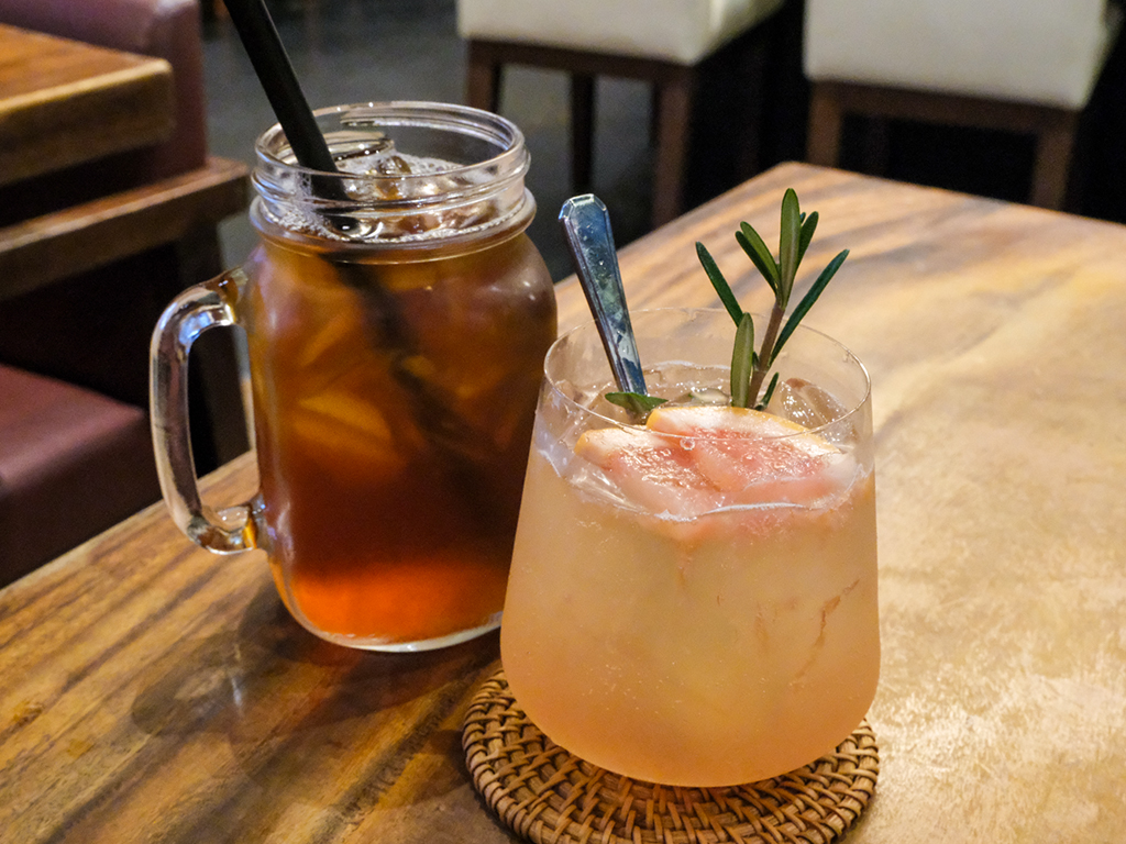 Iced hojicha and pink citrus fizz. Photo: Gary Lim/HungryGoWhere Ippudo Beyond