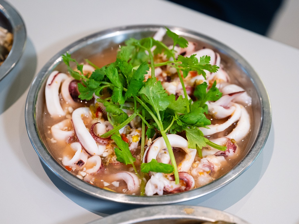 Hee Hee Hee Steam Fish’s Thai chilli sotong. Photo: Abdul Rahim Anwar/HungryGoWhere Hee Hee Hee Steamed Fish