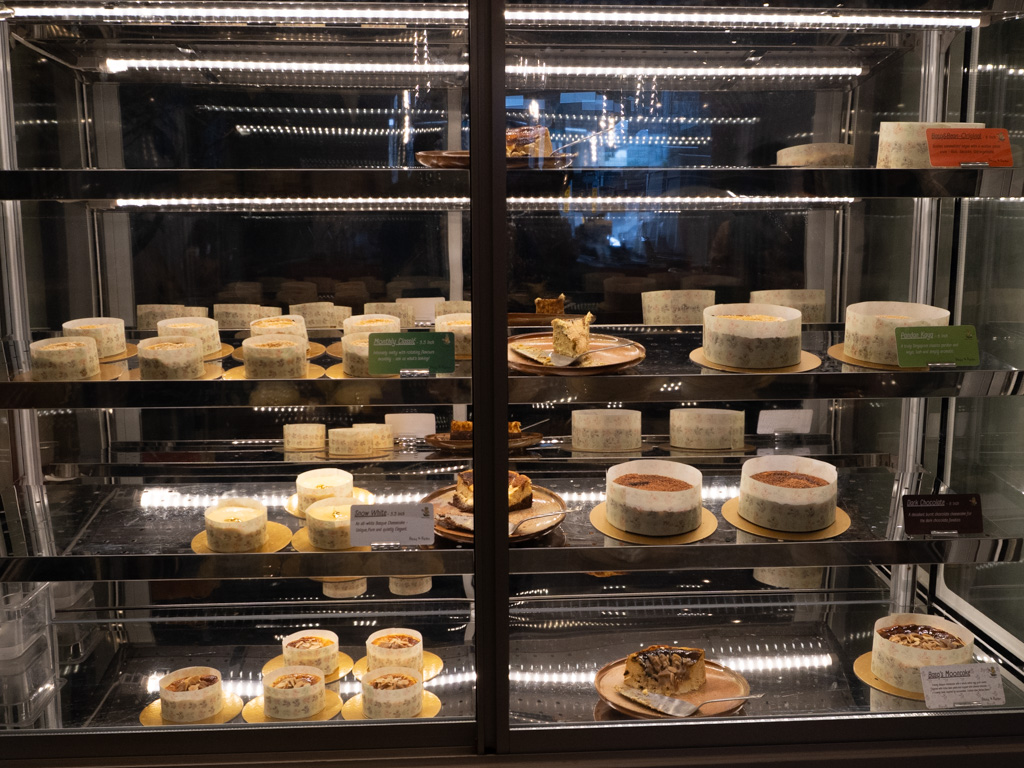 Photo: Angeline Ang/HungryGoWhere Basq & Bean