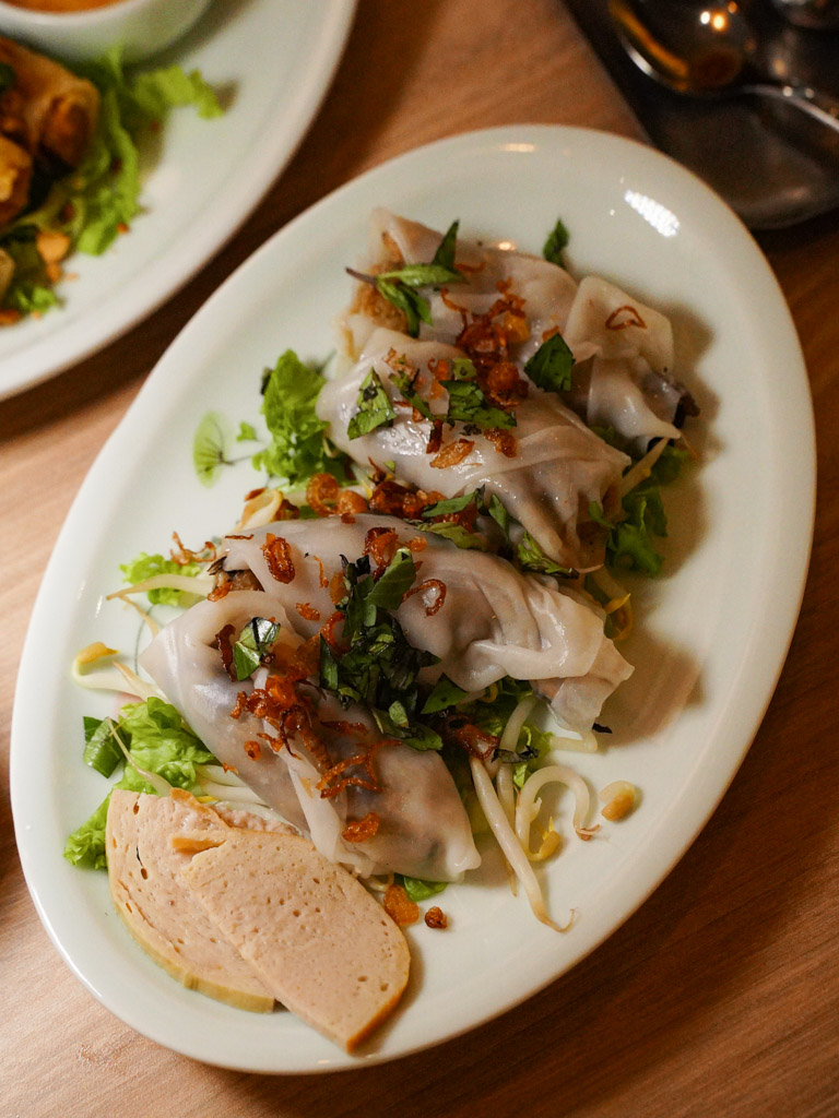 Nice silky rice sheets. Photo: Evan Mua/HungryGoWhere pho vietz singapore