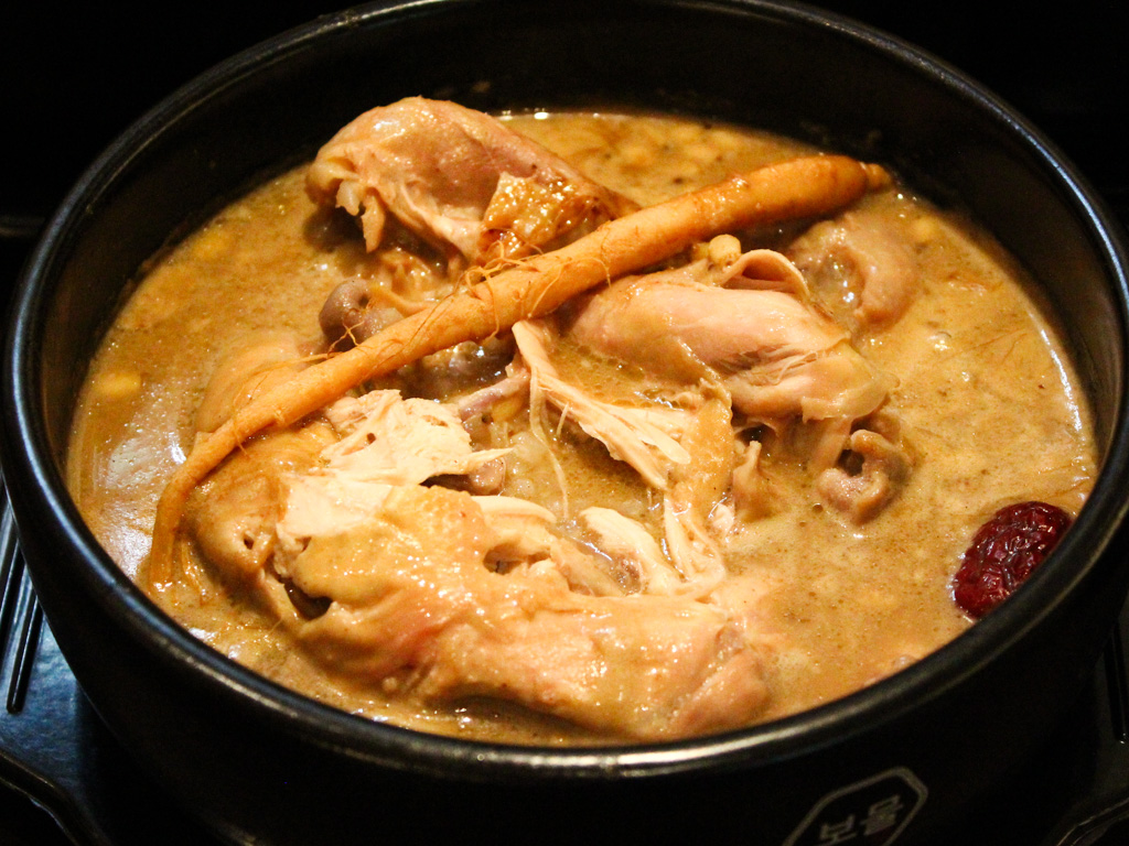 bomul samgyetang chijmes