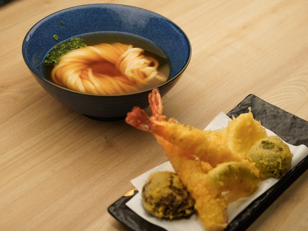Tempura and udon is always a great combo. Photo: Evan Mua/HungryGoWhere udon shin singapore