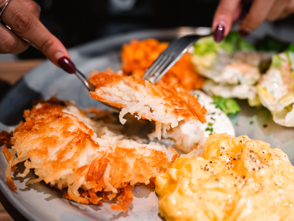 The rostis were crisp, light and reliably good. Photo: Abdul Rahim Anwar/HungryGoWhere poonsti nus