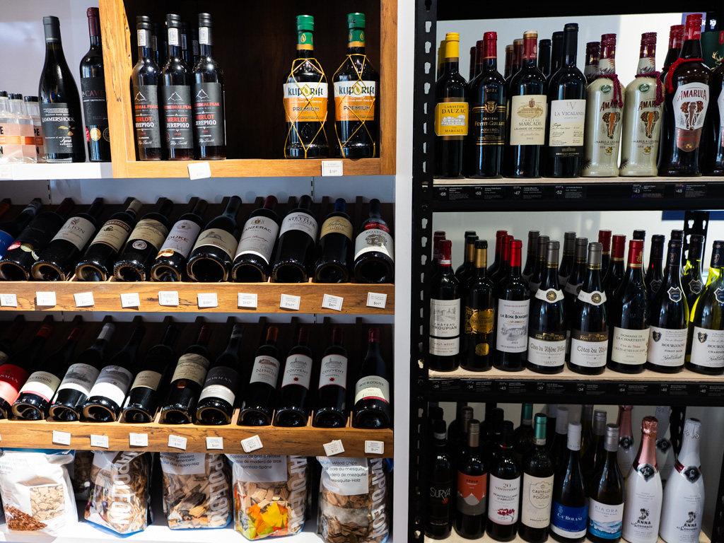 Wines to go along with your biltong, but we heard it tastes just as good with beer. Photo: Angeline Ang/HungryGoWhere baggies joo chiat