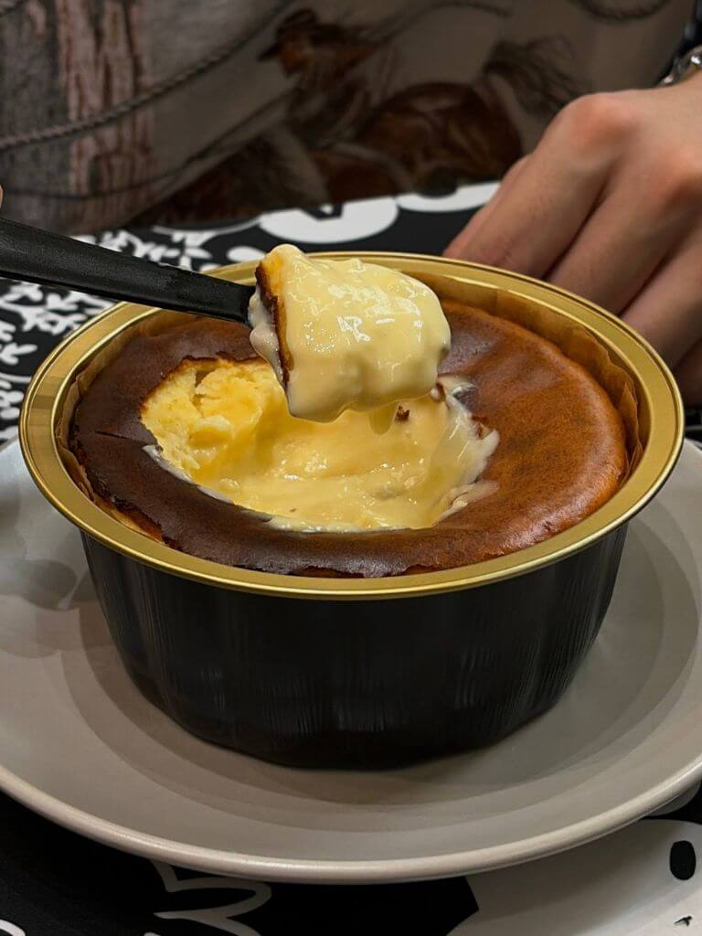 Photo: Shannon Ong/HungryGoWhere cat & the fiddle basque cheesecake