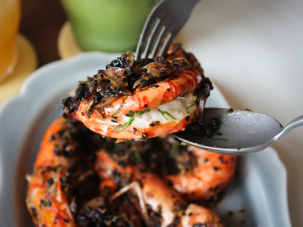 Plump, succulent prawns. Photo: Angeline Ang/HungryGoWhere cafe nesuto mbs