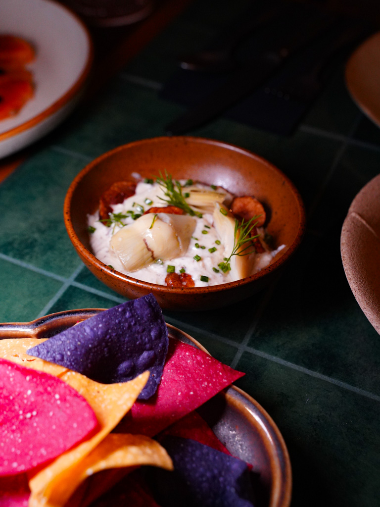 A really, really good artichoke dip. Photo: Evan Mua/HungryGoWhere myx holland village