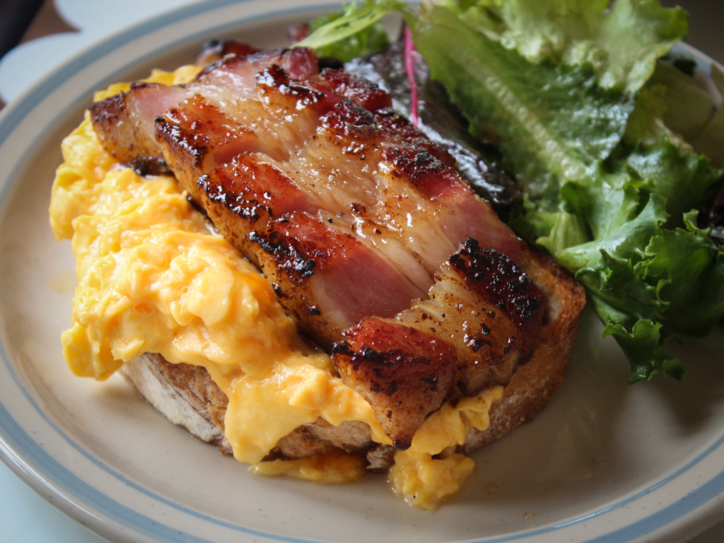 The bacon’s juiciness speaks for itself. Photo: Angeline Ang/HungryGoWhere cafe nesuto mbs