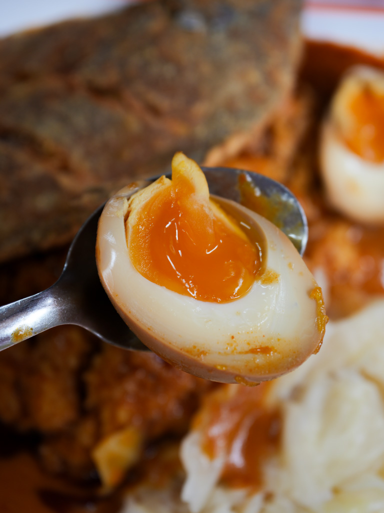 dragon curry beach road