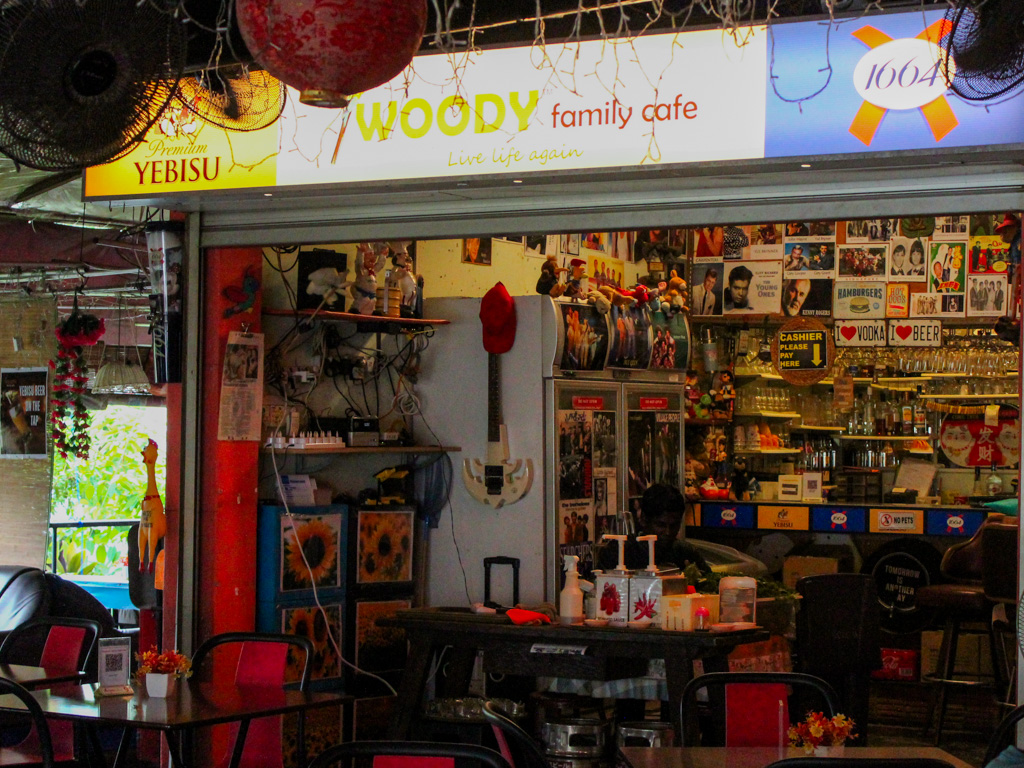 woody family peranakan cafe sembawang