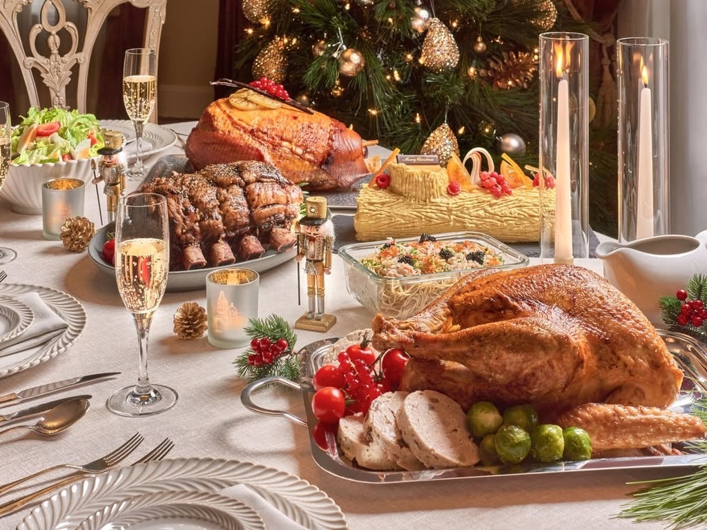 christmas dinners 2025