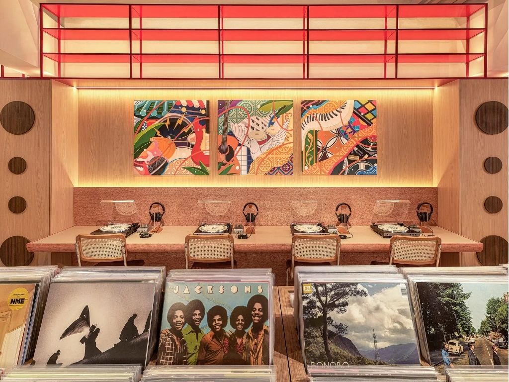 vinyl cafes singapore