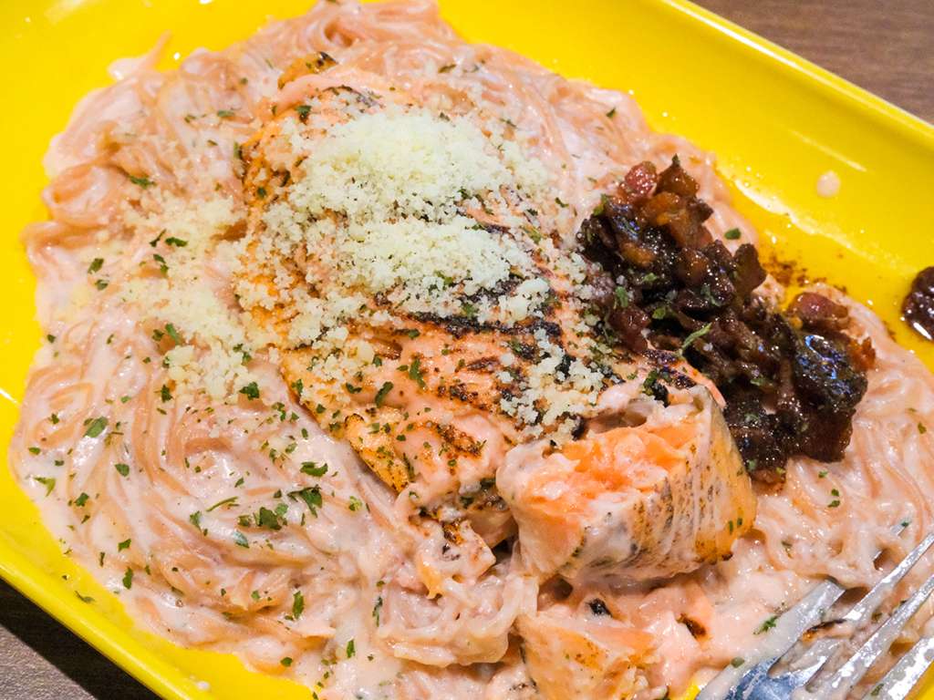 The mentaiko carbonara brings Japanese umami to a classic. Photo: Gary Lim/HungryGoWhere the fresh pasta