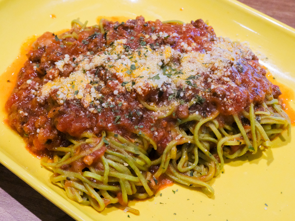 Classic beef bolognese that hits the spot for a quick lunch. Photo: Gary Lim/HungryGoWhere the fresh pasta