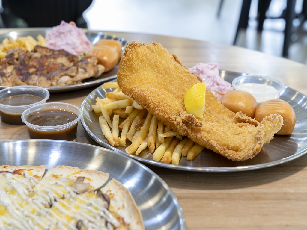 The Pasta & Tortizza’s fish & chips. Photo: Koh Mui Fong/HungryGoWhere the pasta & tortizza hougang