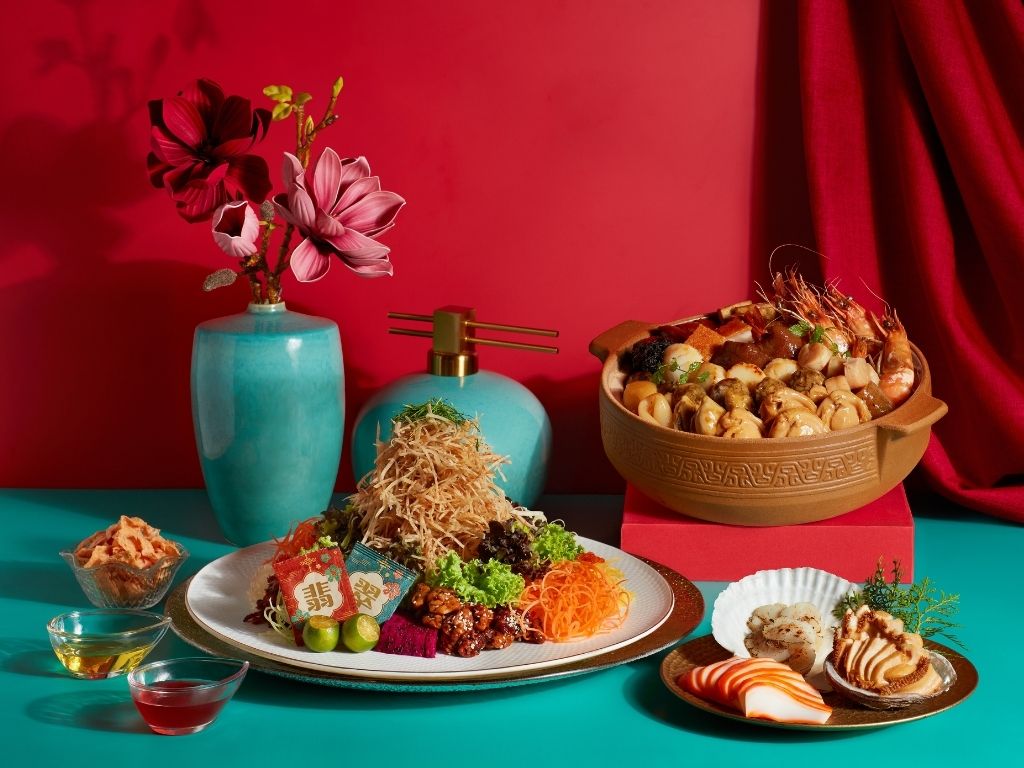 The premium Prosperity yu sheng. Photo: Crystal Jade cny dinners 2026