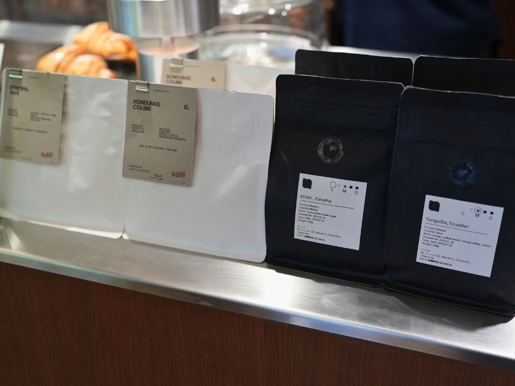 A taste of Taipei’s cafe scene, featuring Noon’s coffee beans, right here at Diff. Photo: Shannon Yap/HungryGoWhere diff specialty coffee