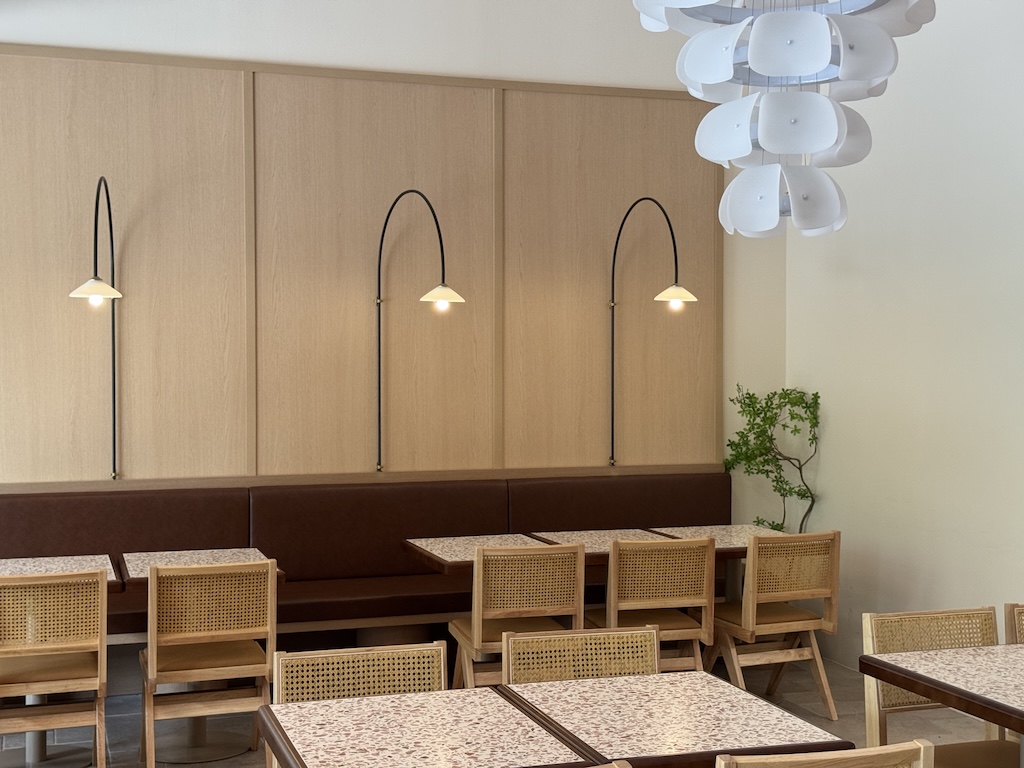 07-ht-lentormodern-hungrygowhere lentor modern food guide