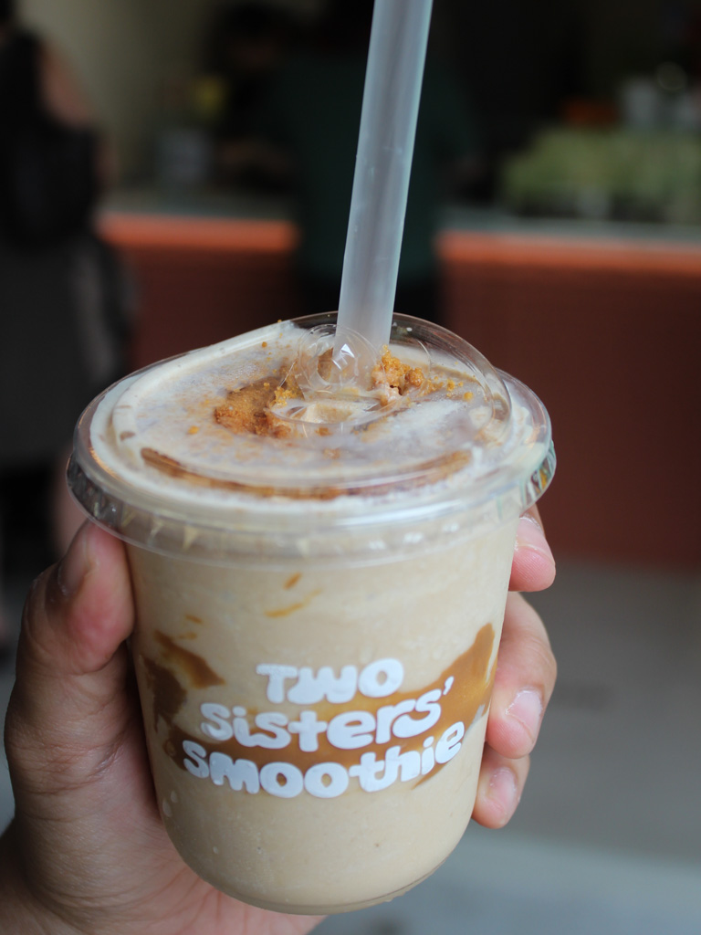 two sisters smoothie marine terrace