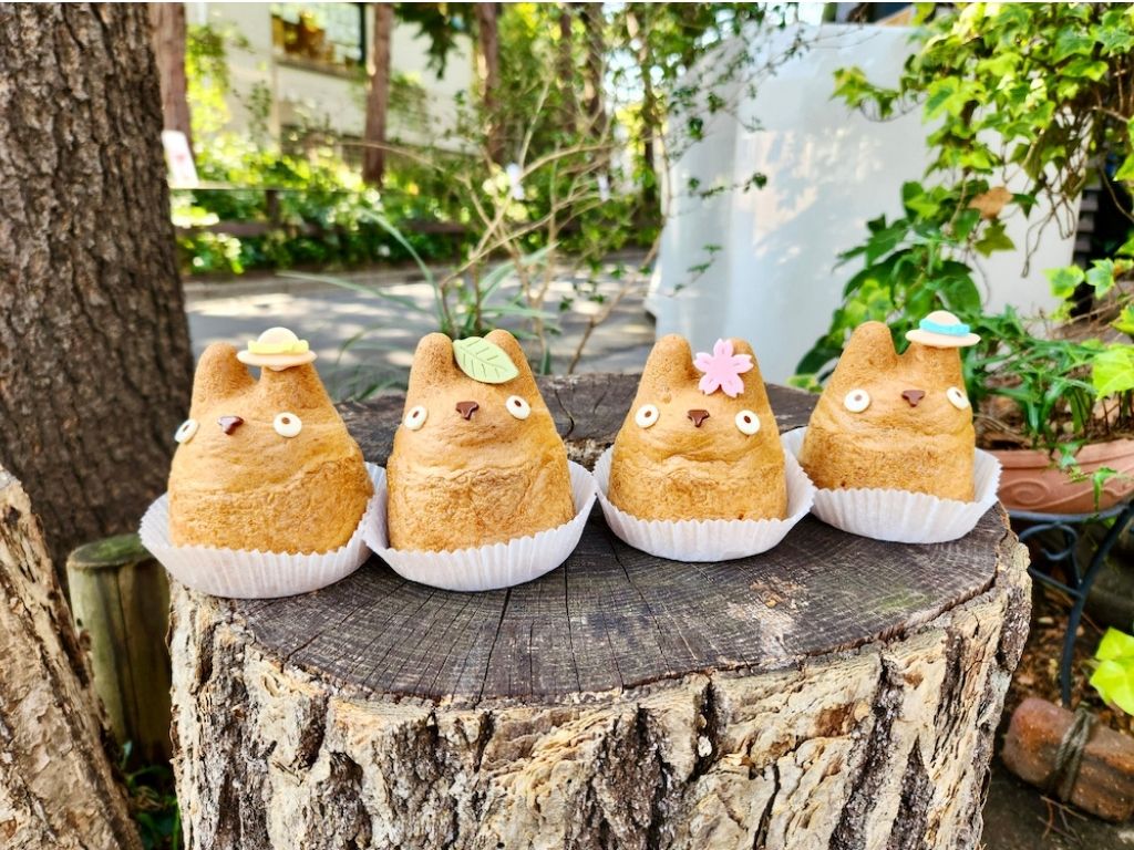 Photo: trave-lynn.com best themed cafes in tokyo