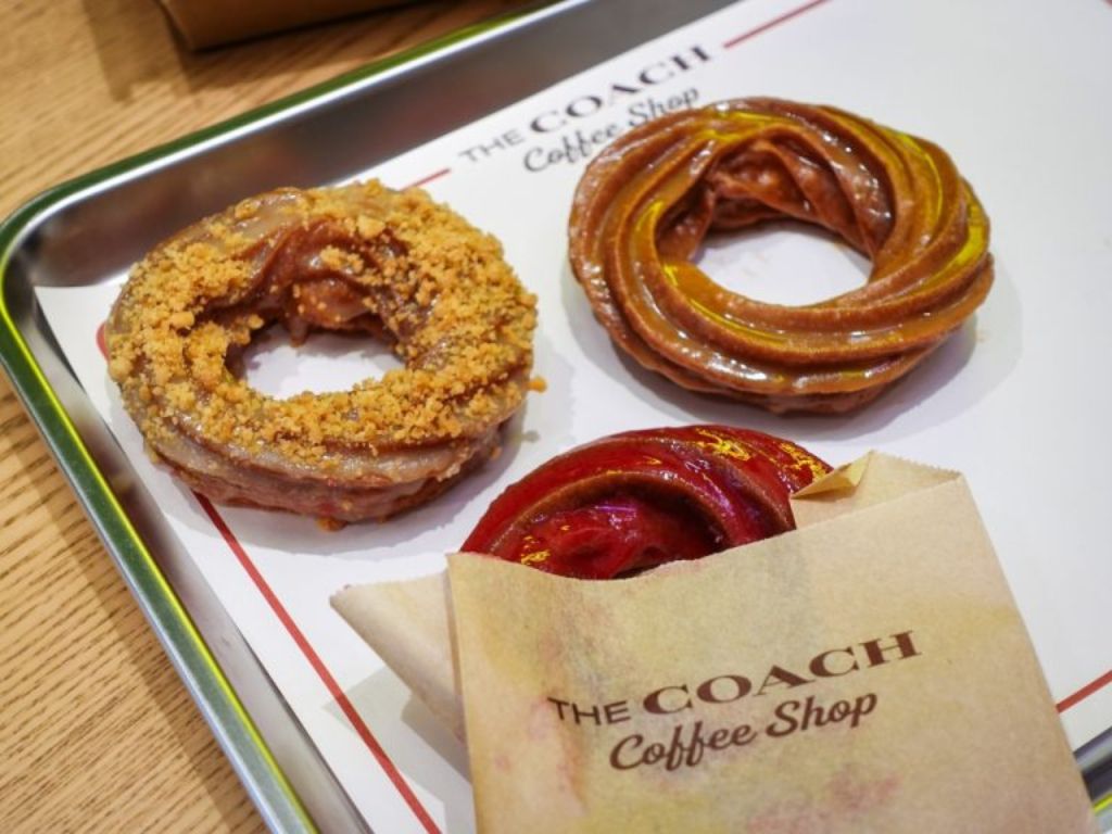 Crullers. Photo: Sarah Chua/HungryGoWhere weave sentosa singapore