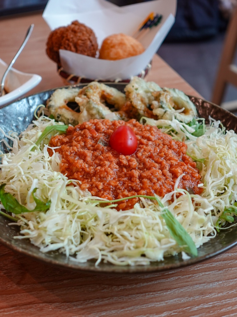 Karii Okinawa street food