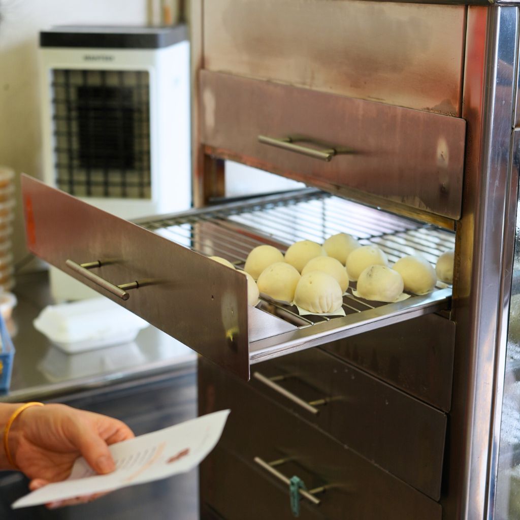 You can enjoy freshly steamed buns and chilled takeaway ones at all of Tanjong Rhu Pau’s branches. Photo: Shannon Yap/HungryGoWhere tanjong rhu pau