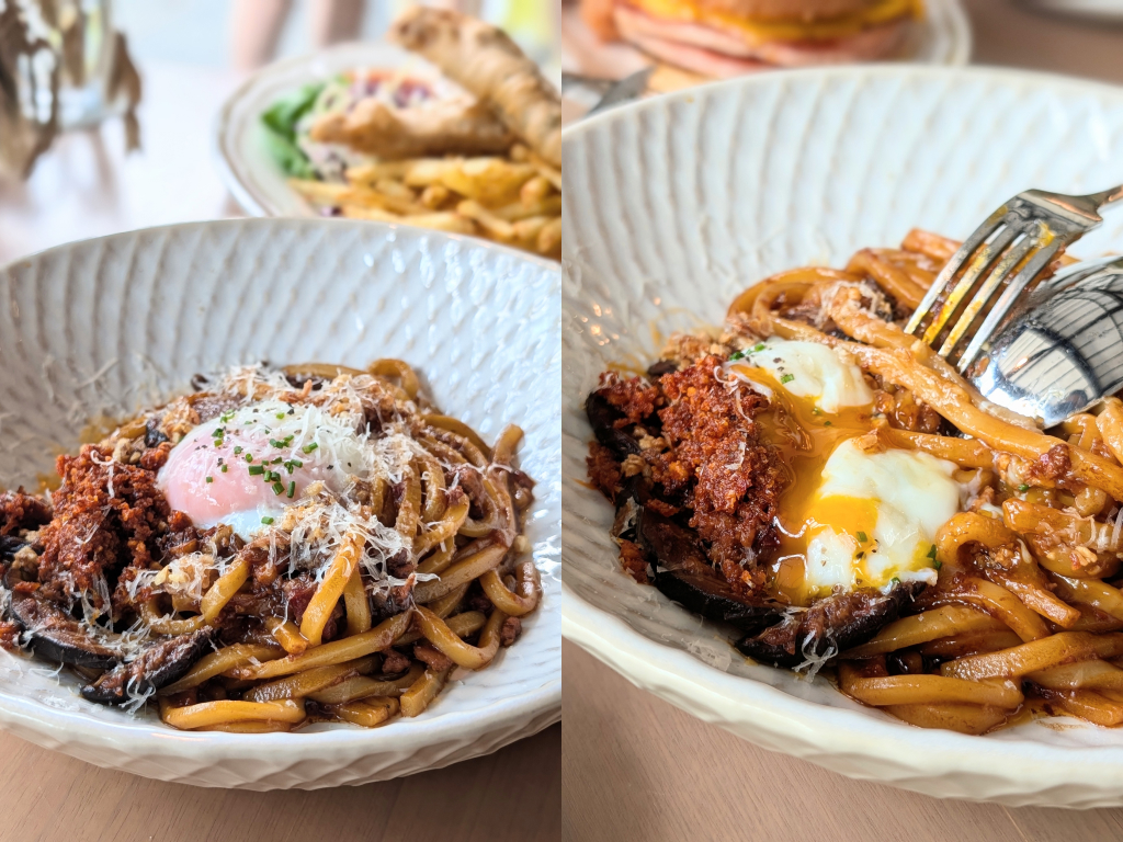 Bak chor & bacon udon. Photo: Zawani Abdul Ghani/HungryGoWhere park side singapore botanic gardens