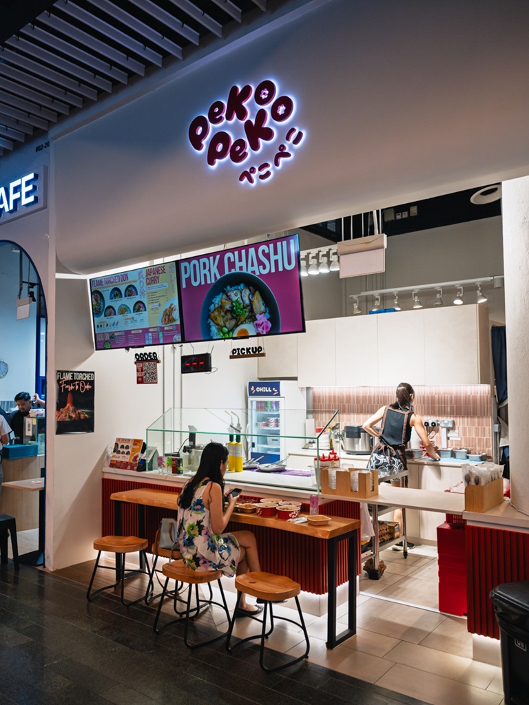 Peko Peko has set up counter seating for patrons. Photo: Rebecca Wong/HungryGoWhere peko peko