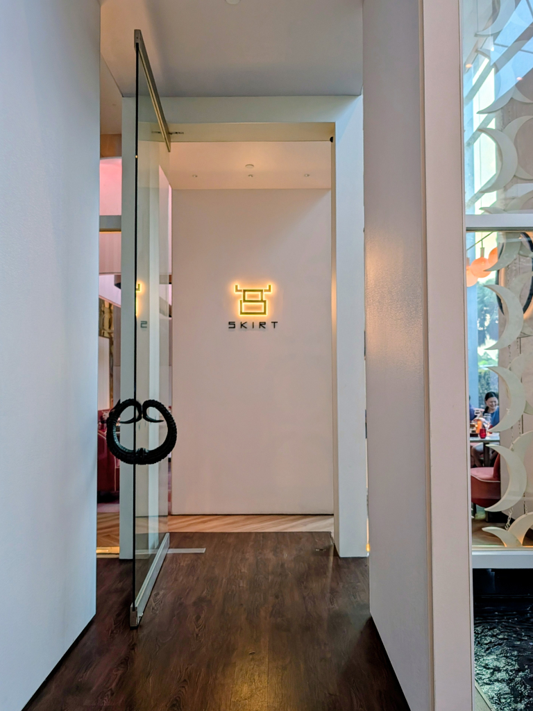 skirt restaurant w singapore