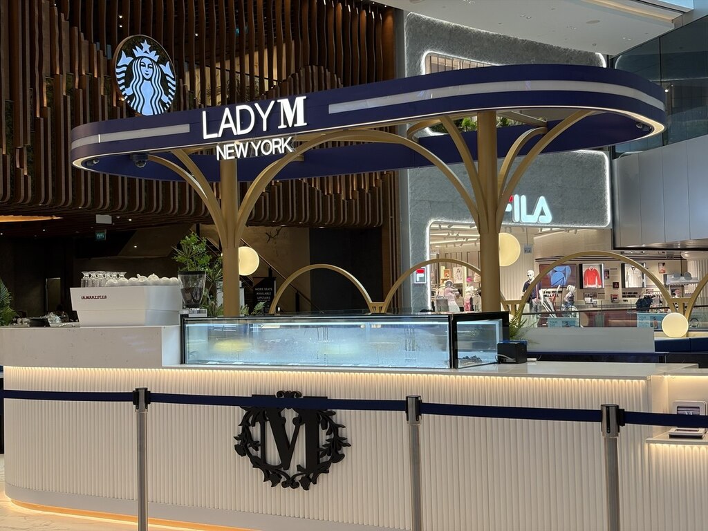 lady m jewel changi airport